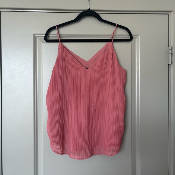 Express Top - Picture 1 of 3